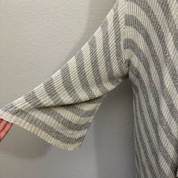 FREE PEOPLE BEACH Stripe Knit Carly Open Front Cardigan in Gray Beige - Picture 4 of 14